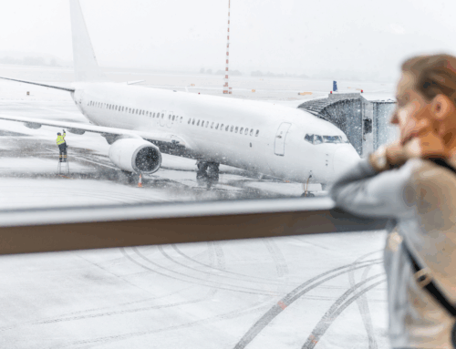Airport Holiday Travel: Security & Timing Guide